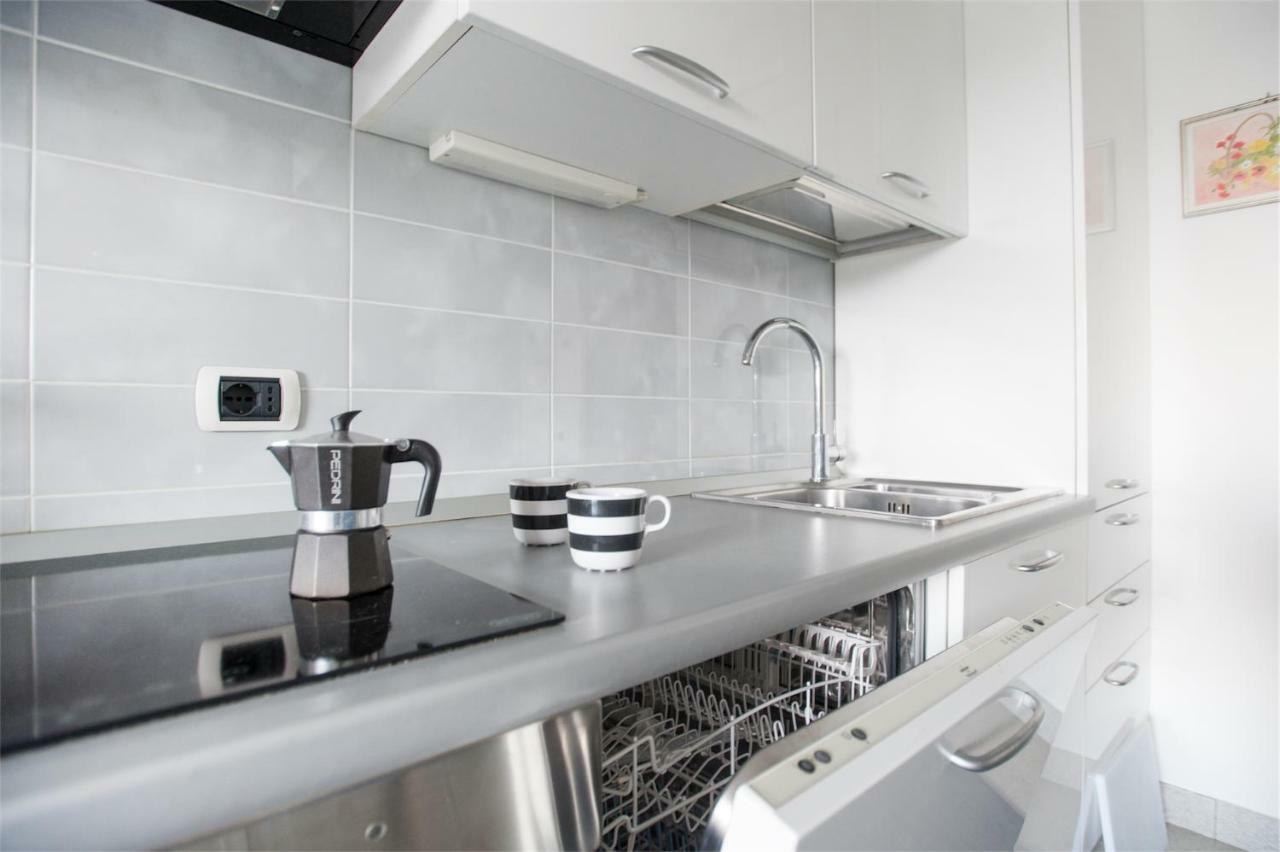 Casa Davide Apartment Riva del Garda Bagian luar foto